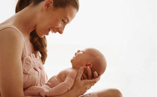 剖腹产产妇如何坐月子-八福集