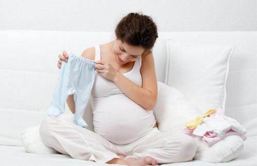 不同年龄段女性怀孕的利弊 女人怀孕最好的时间-八福集