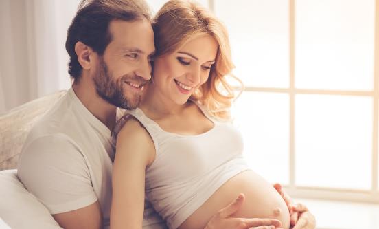 孕晚期的宝妈们养胎吃什么 孕晚期孕妇的饮食原则-八福集