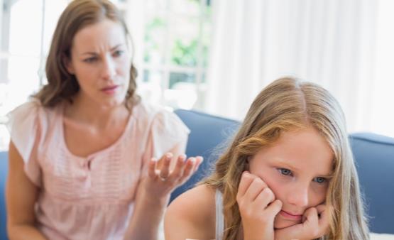 孩子处于叛逆期怎么办 父母要尊重孩子的选择和孩子做朋友-八福集