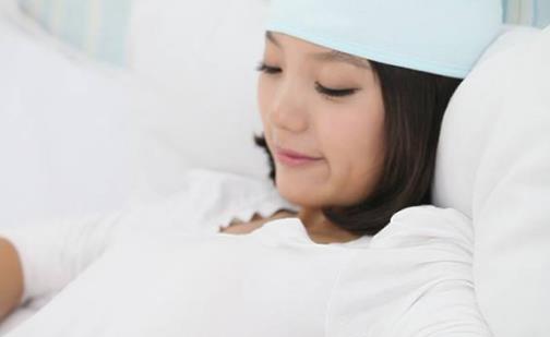 坐月子时可以洗头吗-八福集