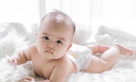 宝宝大便反映其是否健康 小孩大便秘干燥怎么办-八福集