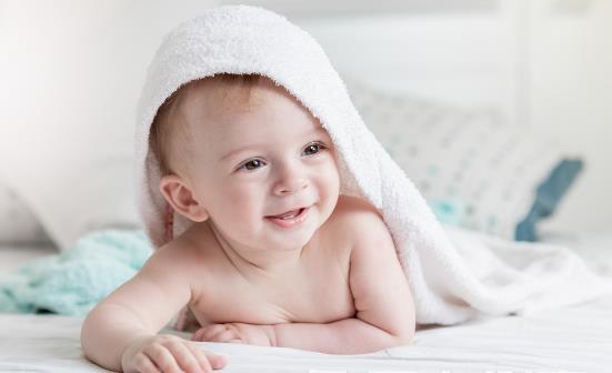 孩子总是积食愁坏宝妈 日常如何预防宝宝积食-八福集