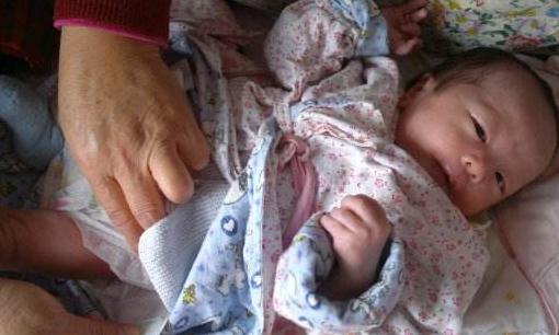 产后腰酸背痛怎么办 如何缓解-八福集