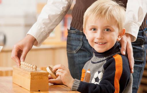 如何提高孩子听故事的兴趣-八福集