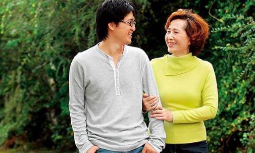 老人冬季旅游需要注意的事项-八福集