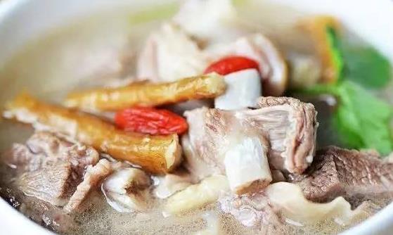 孕妈贫血会影响健康 为准妈妈推荐六款孕期养血食疗-八福集