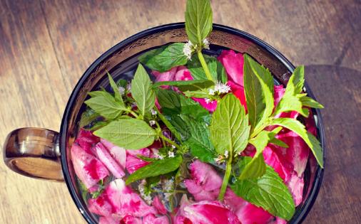 办公室犯困精神不振 学会简单的茶饮迅速提升精力-八福集