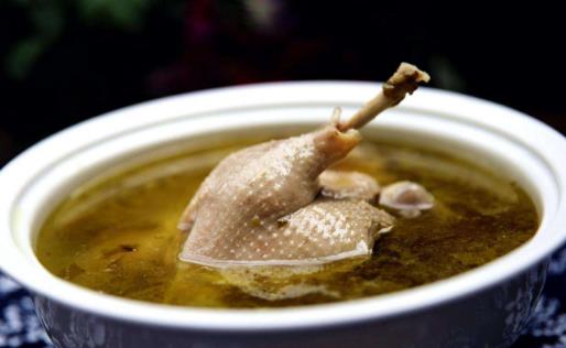 泡菜鸭子汤 在炎炎夏日喝一口回味无穷-八福集