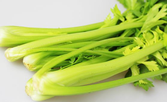 芹菜清热利湿 芹菜的5种制作烹饪方法-八福集