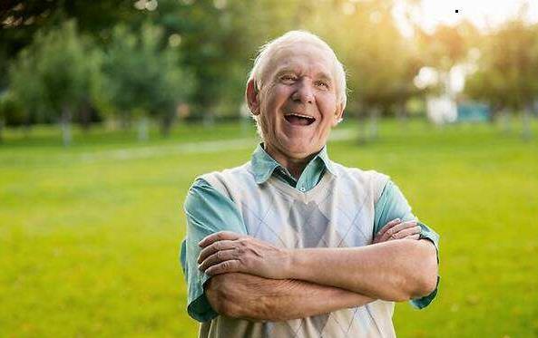 早起3不要,睡前4远离,不要着急起床,要吃早餐,远离熬夜