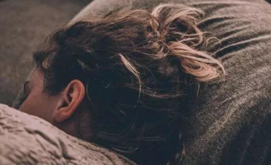 午睡能振奋精神增强记忆力