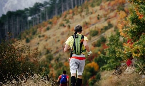 长期坚持跑步的好处 坚持跑步须尽量少做的3件事-八福集