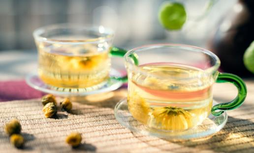 适宜夏季饮用的花茶 茶引花香花增茶味相得益彰