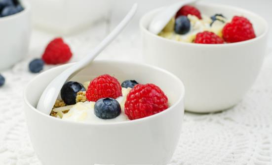 寒冷的冬季想喝酸奶怎么办 酸奶加热后营养会不会流失-八福集