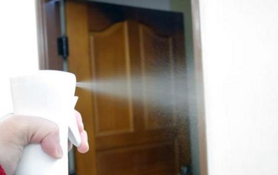 从外面回家后怎么消毒?外套鞋子等使用75%酒精喷洒表面