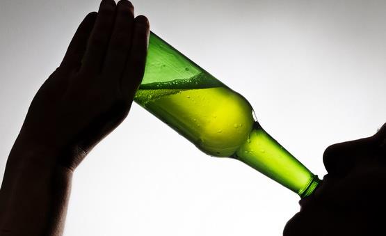 长期酗酒给身体带来10大危害 推荐四种中医戒酒方-八福集