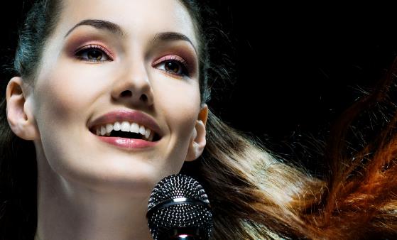 唱歌发烧友保护嗓子 唱前先热身少唱高音-八福集