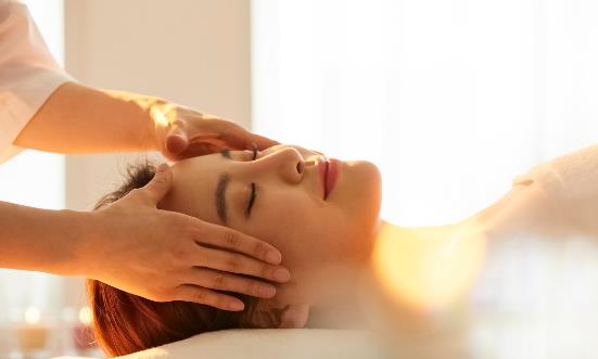 你一定要懂的按摩养生误区 按摩哪些部位能延年益寿-八福集