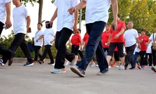 日行万步并不能一刀切 正确健步记住5点-八福集