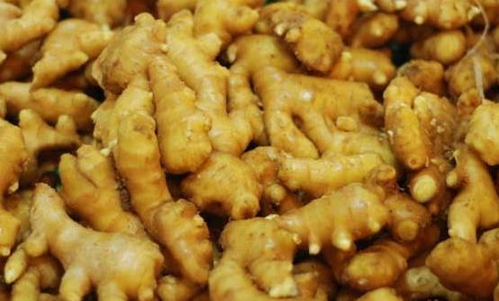生姜的十大妙用及功效 缓解腰肩疼痛驱寒保暖-八福集