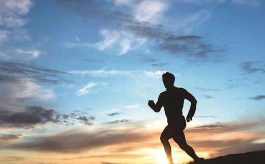 增加肌肉来实现有型身材 肌肉训练最有效的8种方法-八福集