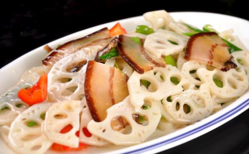 七孔莲藕和九孔莲藕谁营养高 告诉你煮汤最好是用谁-八福集