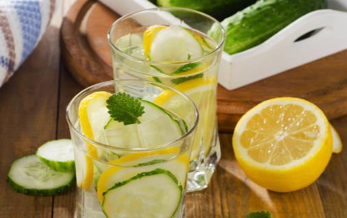 起不到减肥效果的饮料别再喝 适合减肥的饮料大公开-八福集