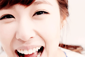 笑一笑十年少!笑是营养素,每天笑4次可活80岁以上-八福集