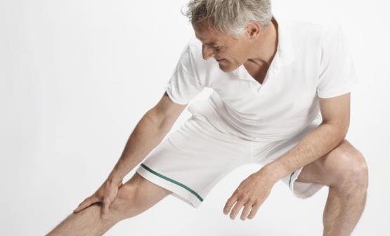 老人减肥减少高血压等疾病的发生 适合老人减肥的运动-八福集