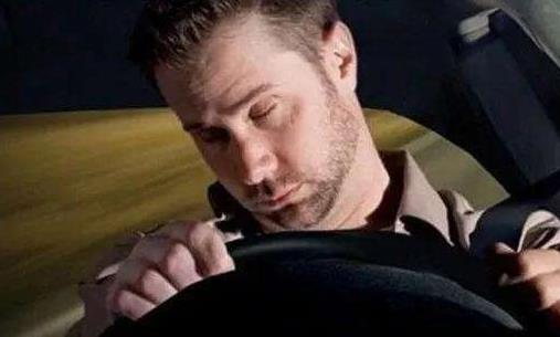 开新车必须预防四种疾病 教你开车解除疲劳的10个方法-八福集