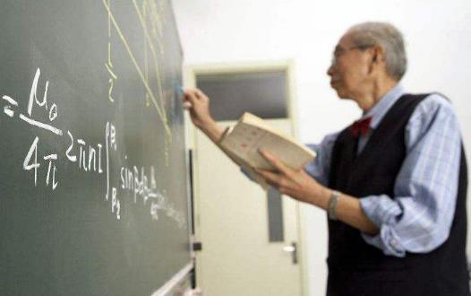 老师的教学繁重而辛劳 教师保健的五大关键点-八福集