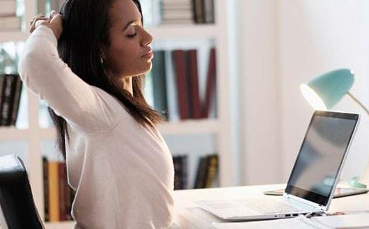 上班族都有的职业病 4种水果巧对白领职业病-八福集