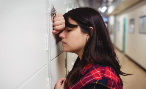 缺乏自信心不相信做的事正确 让你信心满满的方法-八福集