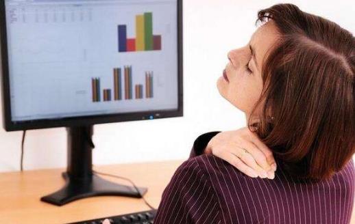 上班族久坐的危害是脊椎 保护脊椎这几件事千万别做-八福集