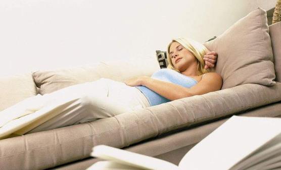 上班族午睡的四大好处