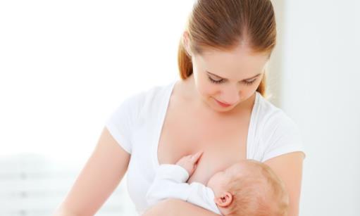 坚持母乳喂养也要走过重重难关 母乳喂养的10个误区-八福集