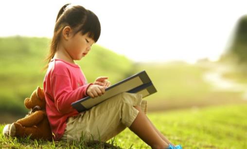 学习阅读的四基础阶段 帮助孩子通往高层次阅读-八福集