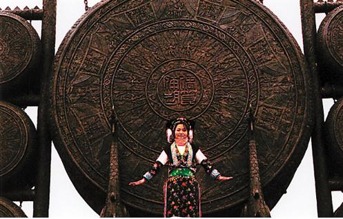 苗族神鼓，神秘的额鼓点-八福集