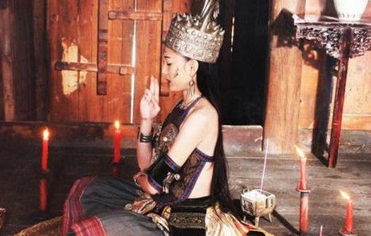 神秘的苗族蛊毒-八福集