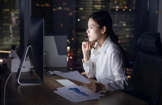 工作干到不开心需要离职吗 不开心的工作要勉强干下去吗-八福集
