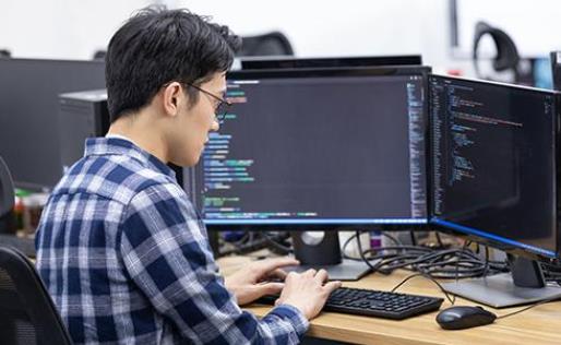 程序员转行都去做什么了 程序员转行能做什么工作好2021-八福集
