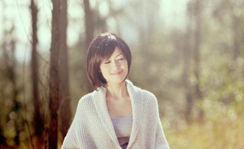 “次新人”在职场身份尴尬-八福集