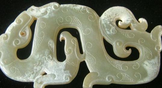 龙凤玉佩品相最多变-八福集