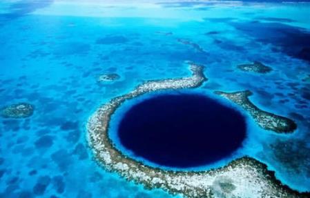 美丽的海洋之眼大蓝洞 潜水爱好者的乐园-八福集