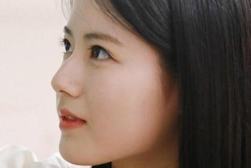 眉毛浓的女人面相说-八福集