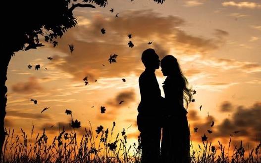 情侣之间吻落何处最高明-八福集