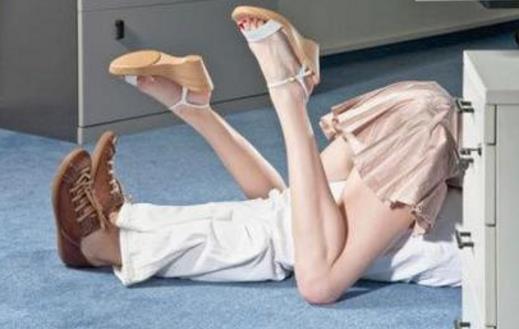 婚姻中女人出轨的常见理由 7种情况女人出轨几率高-八福集