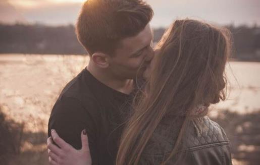 怎样的前戏让男人更有激情-八福集