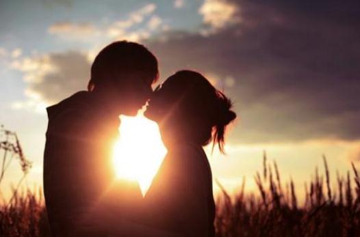 什么年纪的女人最渴望结婚？-八福集